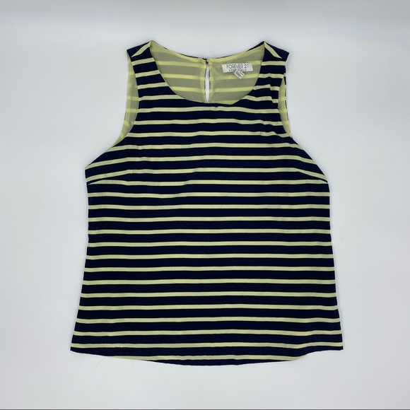 Forever 21 Essentials Top - Picture 1 of 8